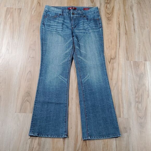 🔸️HOST PICK Anthro Seven7 Blue Decorative Back Pockets Jeans Size 6/28 - Picture 2 of 13